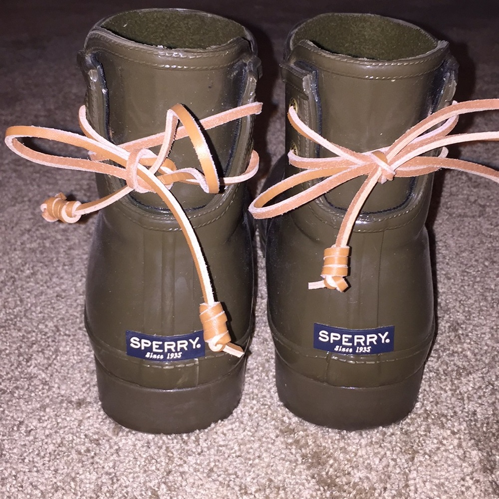 Sperry Rainboots